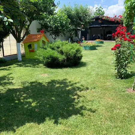 Pensión Vila Ann